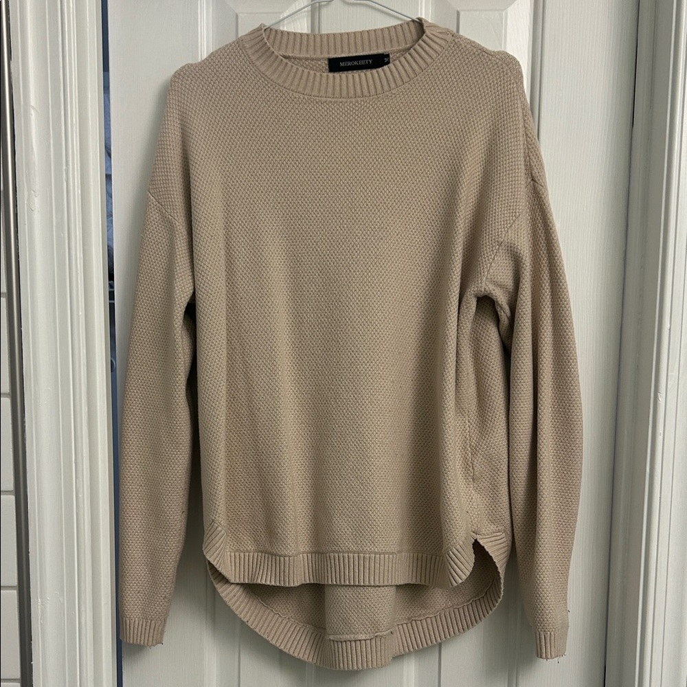 Elegant Beige Crew Neck Sweater